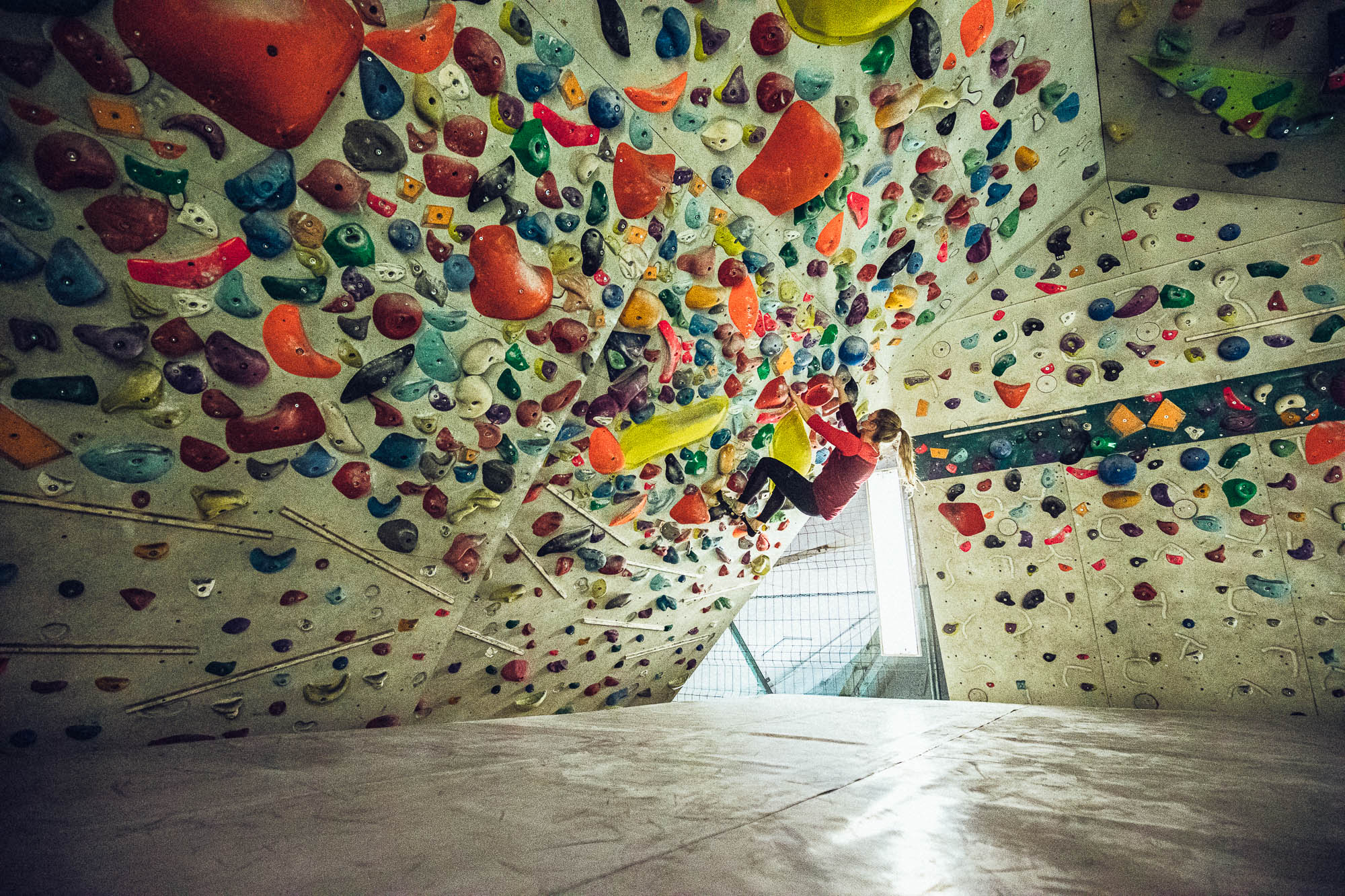 Export x3 5D4 1002 Bouldering Sarah & Vanessa Gaswerk 2020